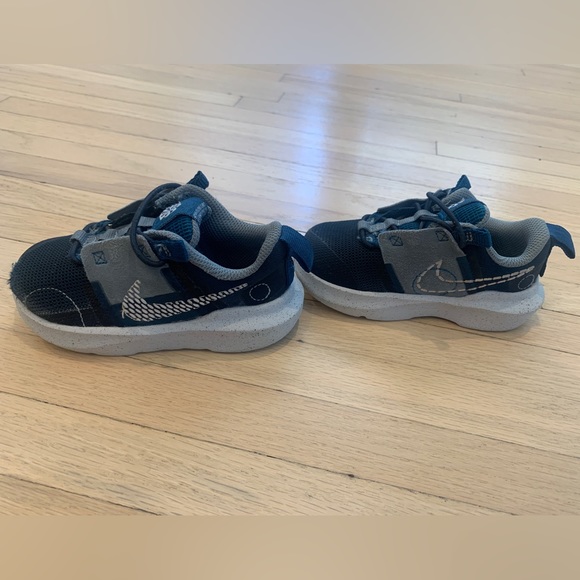 Nike Crater Impact toddler shoes. Size 7C. Good condition! - Picture 3 of 10